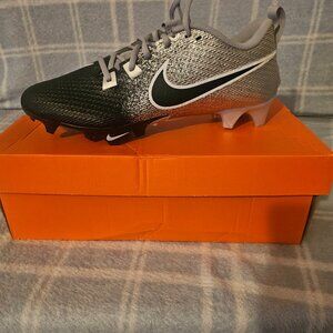 Nike Vapor Edge Speed 360 2 Football Cleats (Metallic Silver/Black-White